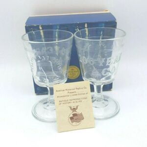 Pedestal Liberty Bell 1776-1976 Vintage Clear Glasses "200 Years Ago" Set of 2